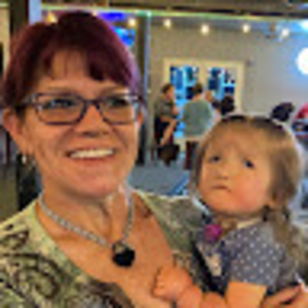 Meet your Posher, Tina